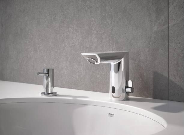 Смеситель для раковины Grohe Bau 36453000