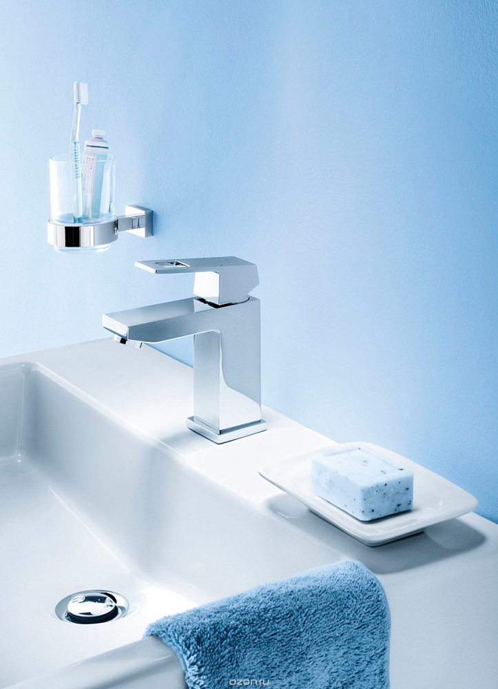 Смеситель Grohe Eurocube 2313200E для раковины