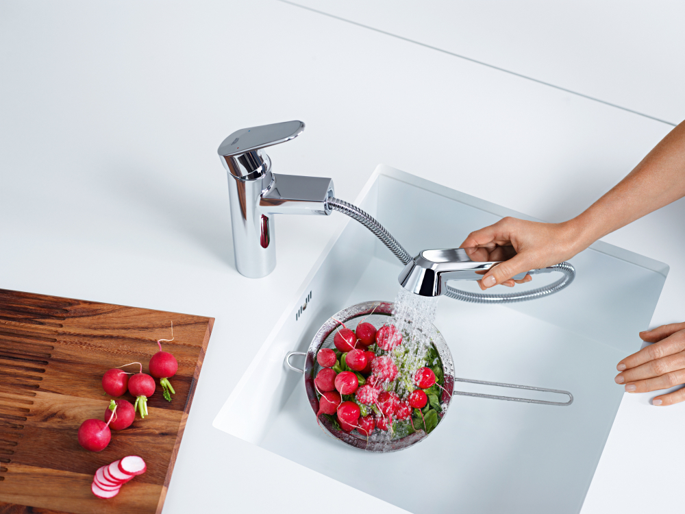 Смеситель Grohe Eurodisc Cosmopolitan 32257002 для кухонной мойки