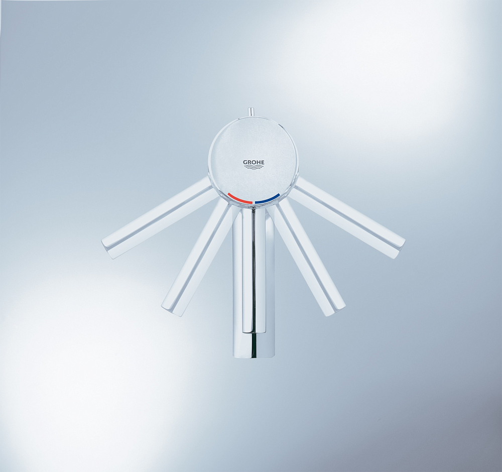 Смеситель для раковины Grohe Essence 33562000