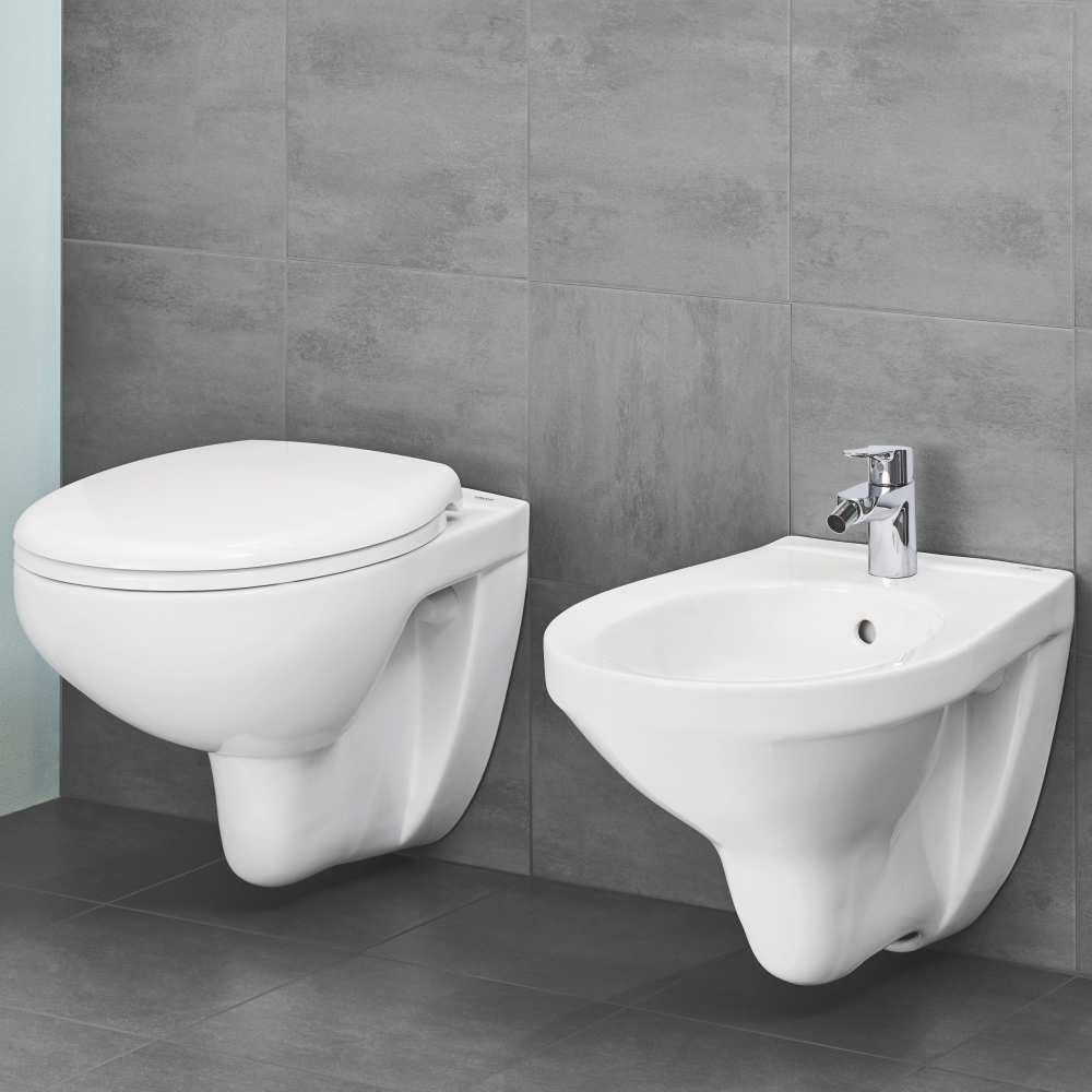 Подвесной унитаз Grohe Bau Ceramic 39351000 с сиденьем микролифт безободковый