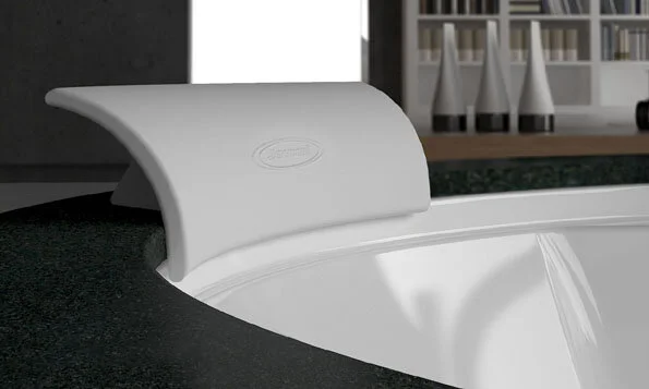 Акриловая ванна Jacuzzi Nova 9450-359A белый