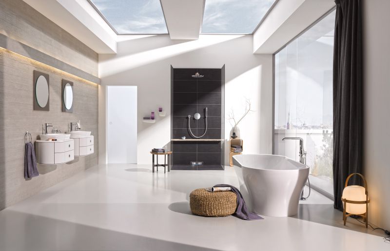 Смеситель для ванны Grohe Essence 23491001