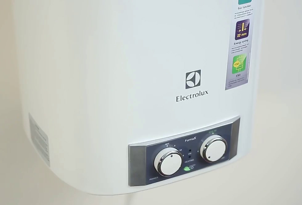 Водонагреватель Electrolux EWH 100 Formax