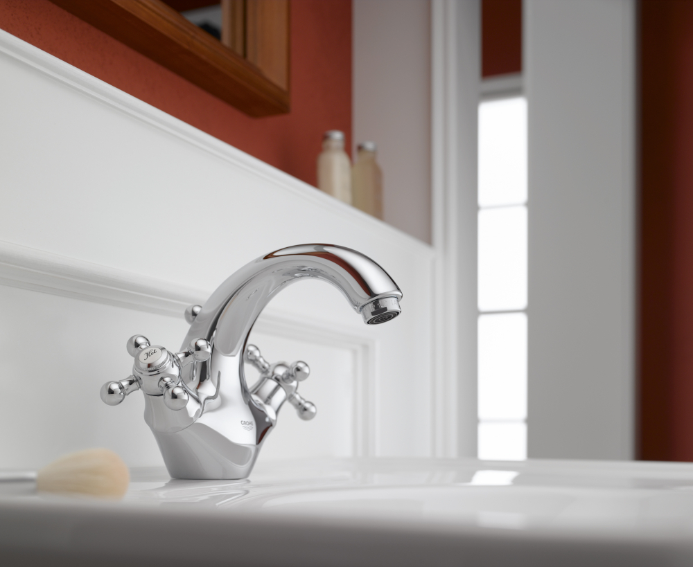 Смеситель Grohe Sinfonia 21012000 для раковины