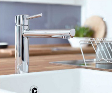 Смеситель для кухонной мойки Grohe Concetto 31129DC1 суперсталь