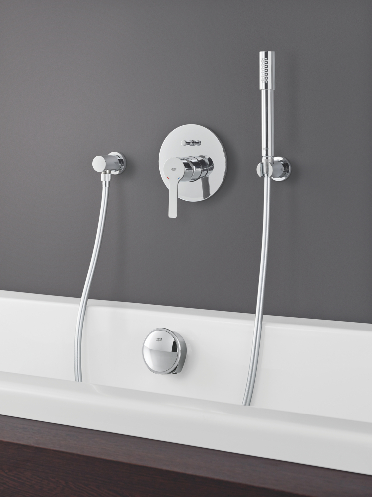 Внешняя часть смесителя Grohe Lineare New 19297001 для ванны с душем