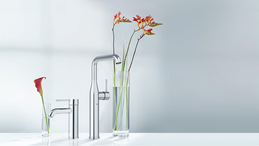 Смеситель для раковины Grohe Essence 23589001