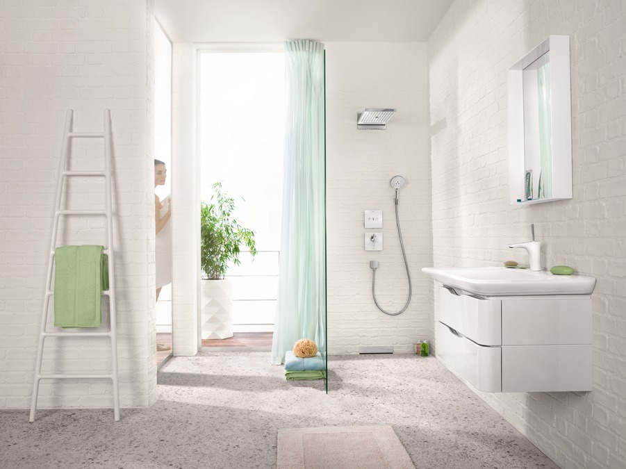 Переключатель потоков Hansgrohe ShowerSelect 15736400 на три потребителя, белый