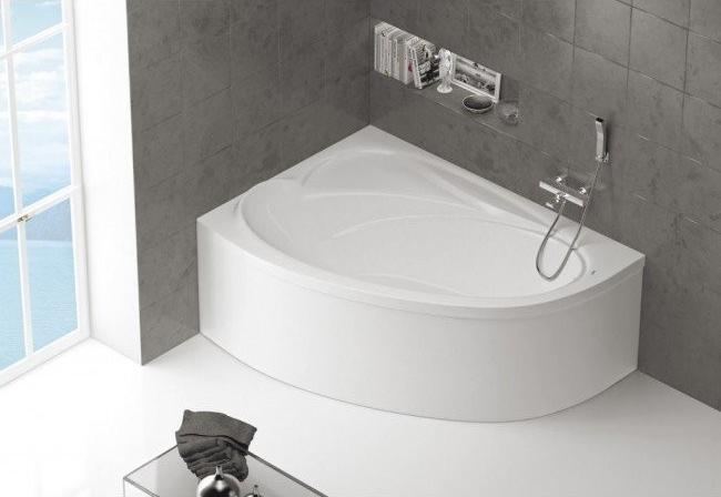 Акриловая ванна BelBagno BB106-150-105-R