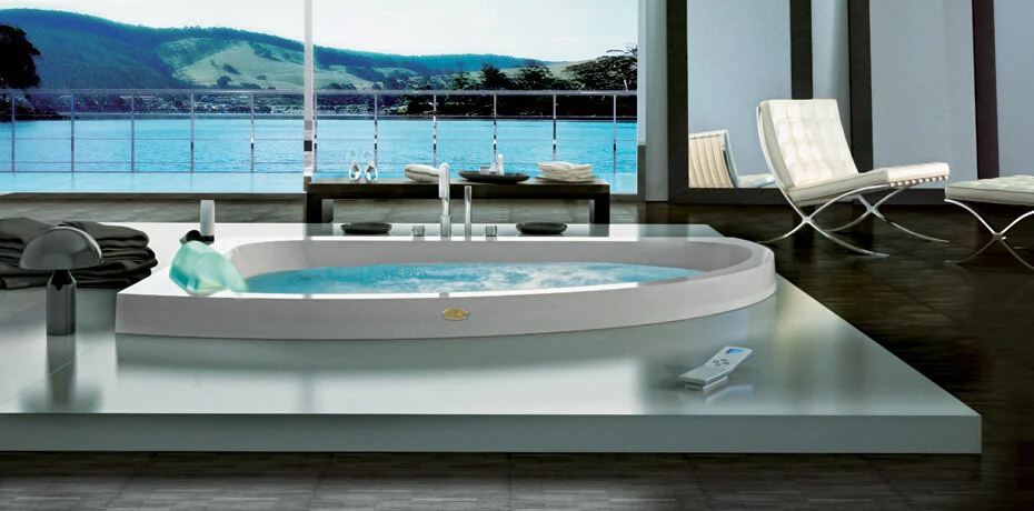 Акриловая ванна Jacuzzi Offset 9443-479A Sx/Dx белый