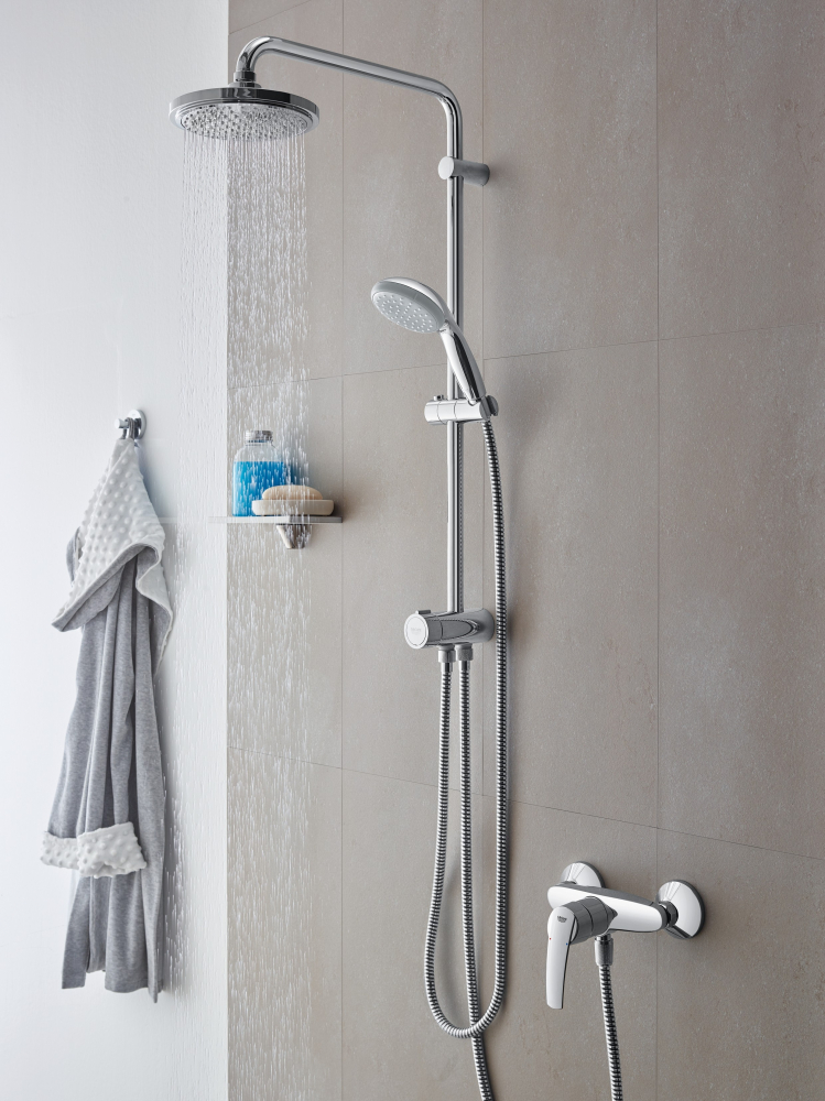 Душевая система Grohe New Tempesta 26381000