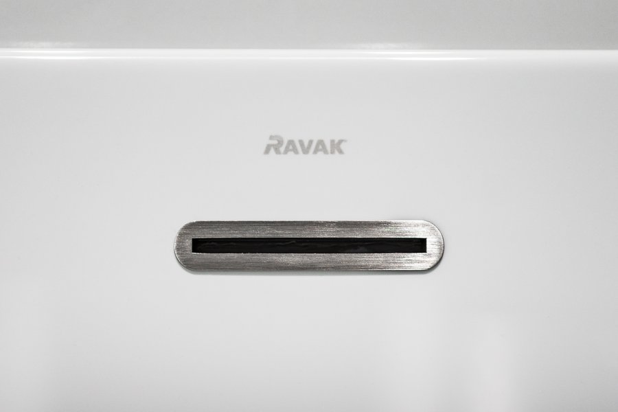 Акриловая ванна Ravak Freedom 166х80 XC00100024