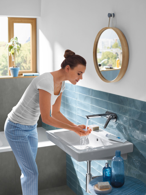 Смеситель для раковины Hansgrohe Novus 71127000, хром