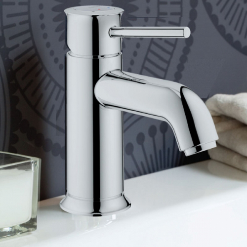 Комплект для ванной Смеситель Grohe BauClassic 23162000 для раковины + Смеситель Grohe BauClassic 32865000 для ванны с душем + Душевой гарнитур Grohe