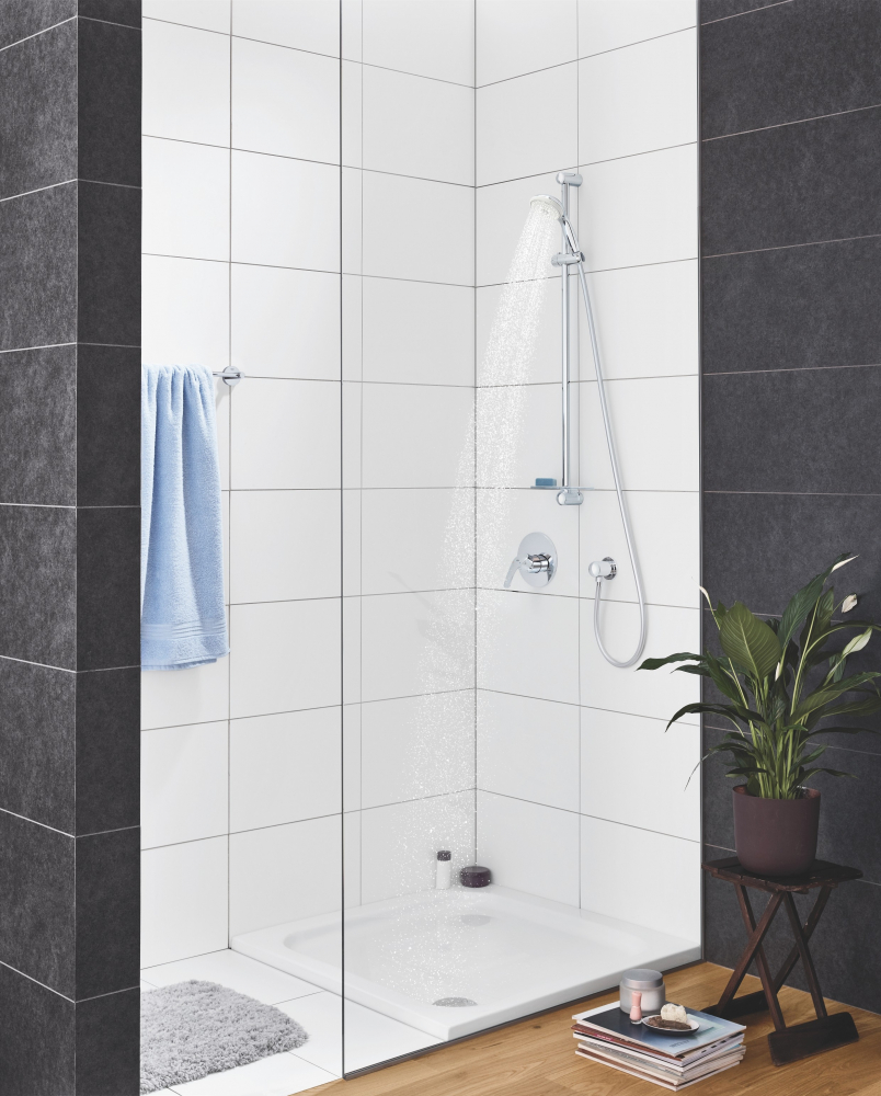 Душевой гарнитур Grohe Tempesta New 27795001