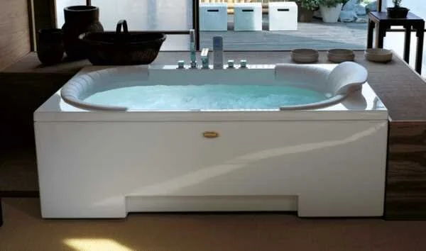 Акриловая ванна Jacuzzi J-Sha 9C43-359 Dx белый