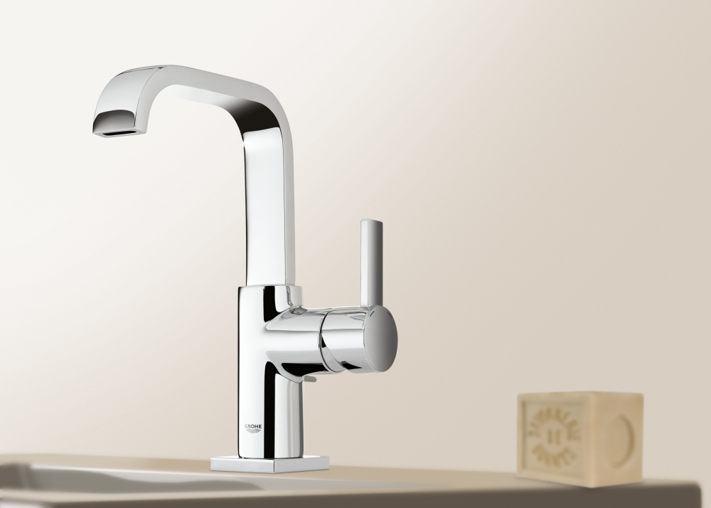 Смеситель Grohe Allure 32146000 для раковины