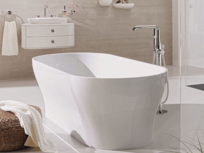 Смеситель для ванны Grohe Essence 23491001