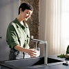 Смеситель для кухни Hansgrohe Aqittura 76810800 серый